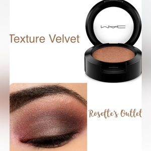 MAC TEXTURE Eye Shadow Velvet NEW in box RARE